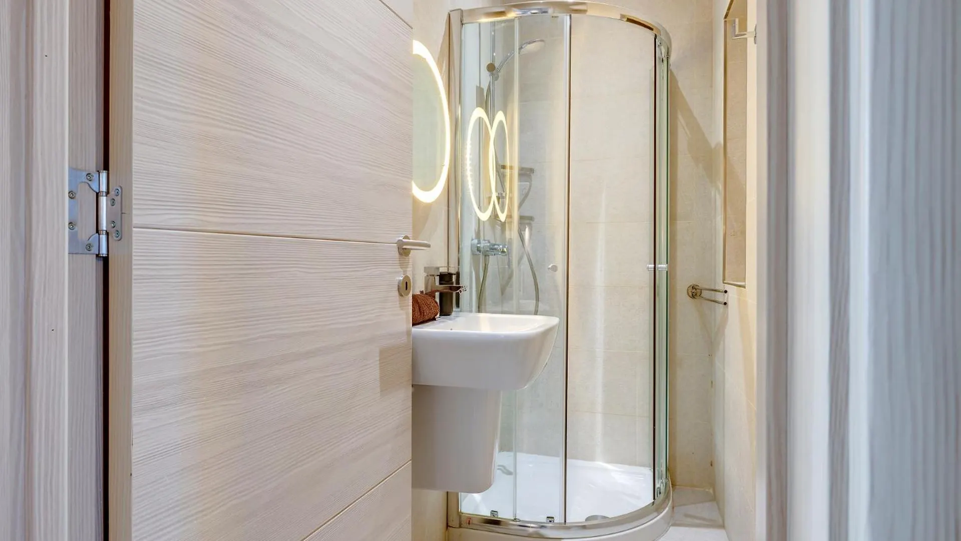 Apartment Trendy 2Br Maisonette Near St. Julians Hot Spots Saint Julian's Malta